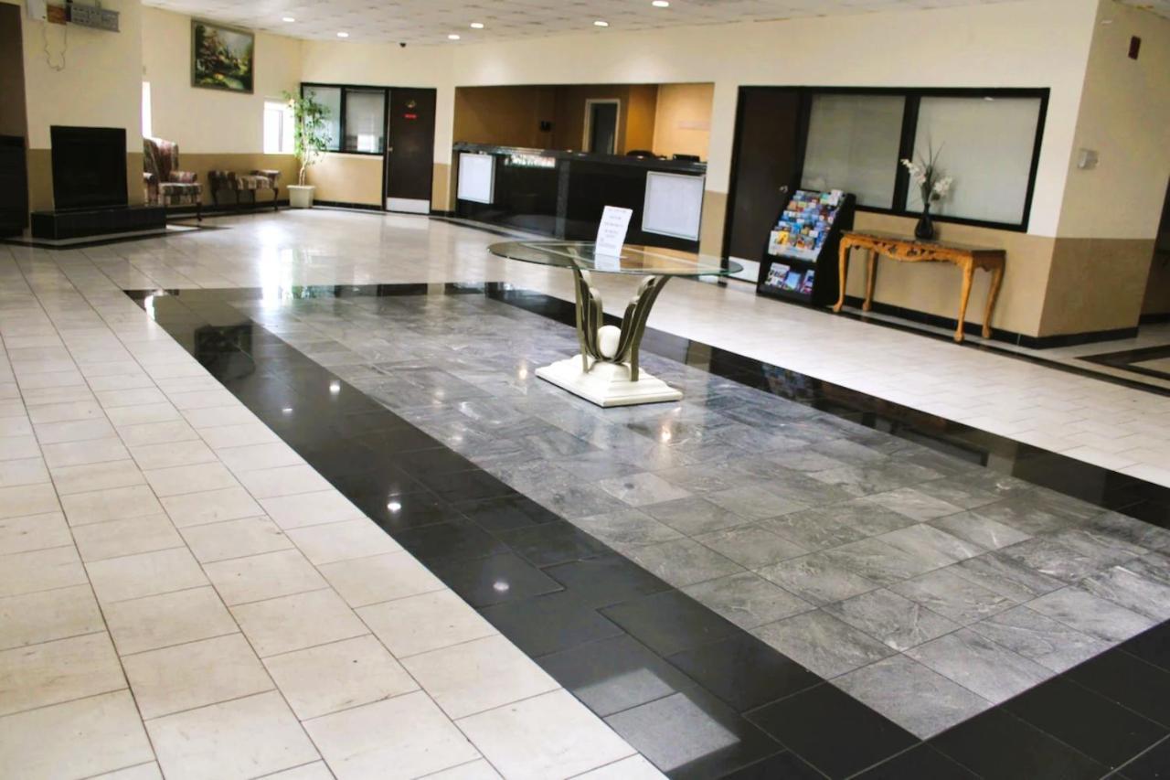 Oyo Hotel Tulsa Ok, I-44 外观 照片